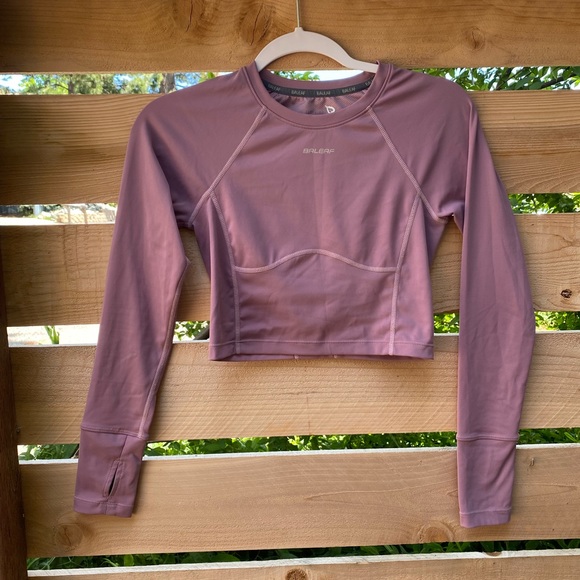 Long Sleeve Crop Top: BALEAF Workout Shirt - Picture 4 of 4